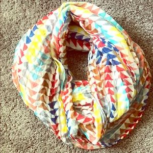 Bright infinity scarf